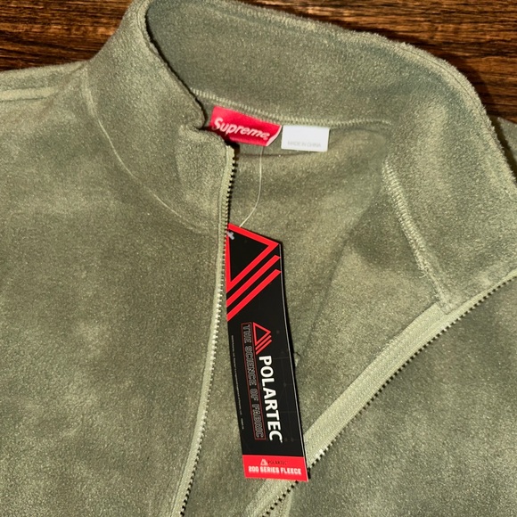 SUPREME (FW21) Polartec Half Zip Pullover Box Logo Fleece Jacket Olive Green NWT - Picture 3 of 7
